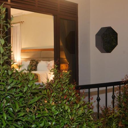 Akasu Bed And Breakfast Kampala Extérieur photo