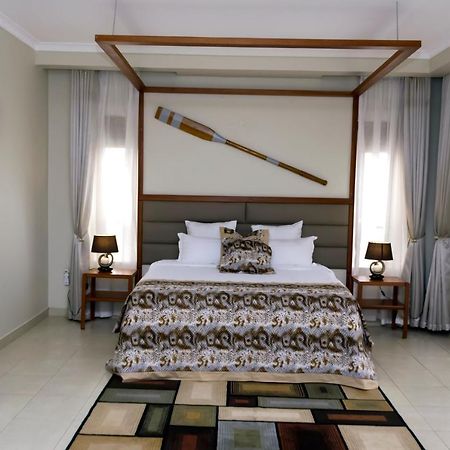Akasu Bed And Breakfast Kampala Extérieur photo